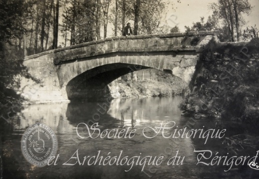 st-front-la-riviere 006