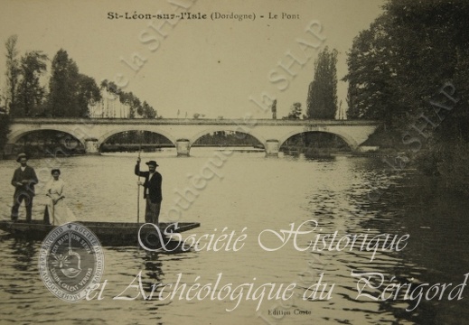 st-leon-sur-l-isle011
