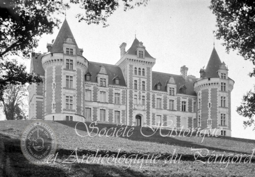 Château de Puycharnaud (Saint-Estèphe)