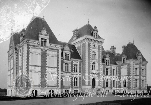 Château de Puycharnaud (Saint-Estèphe)