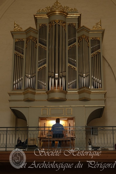 neuf style baroque Allemand - inauguré le 6.12.2008, béni par Mgr Mouïsse - la façade comprend 91 tuyaux en étain Sains-Astier-1.jpg