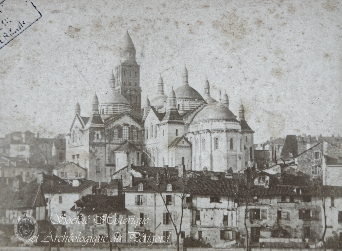 PP px-saint-front-ext 201