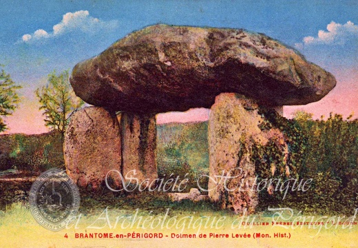 DIST BR 024 Dolmen couleur