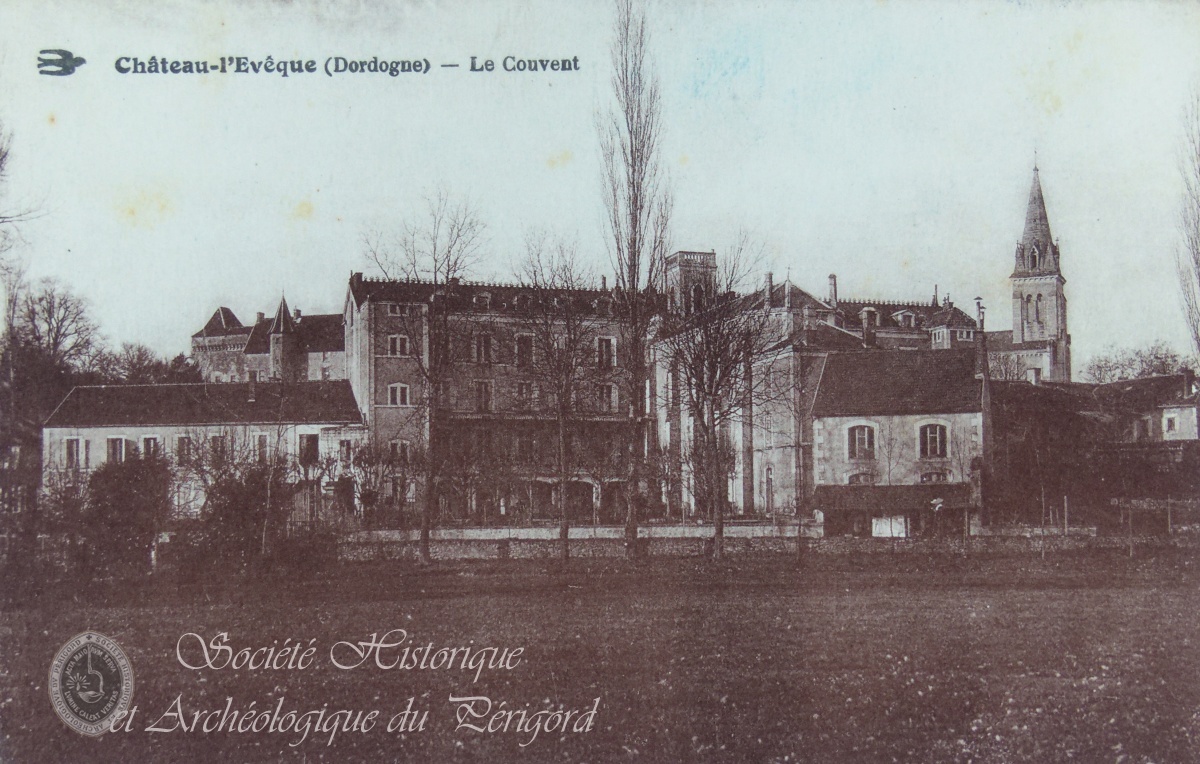 CP03 chateau-l-eveque 017