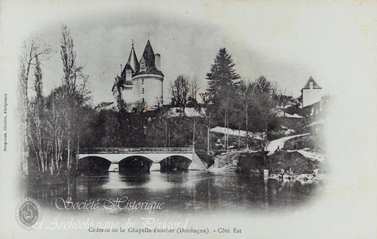 CP04 la-chapelle-faucher 008