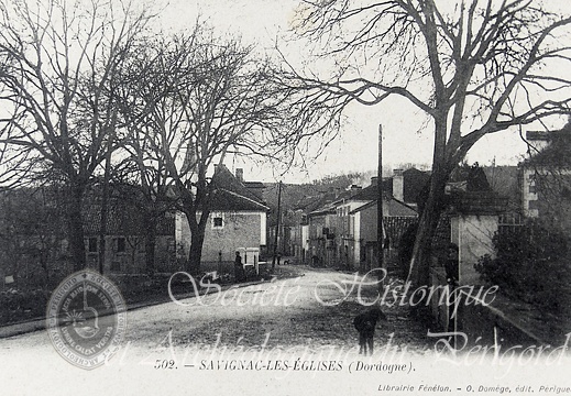 CP07 Savignac-les-Eglises 01